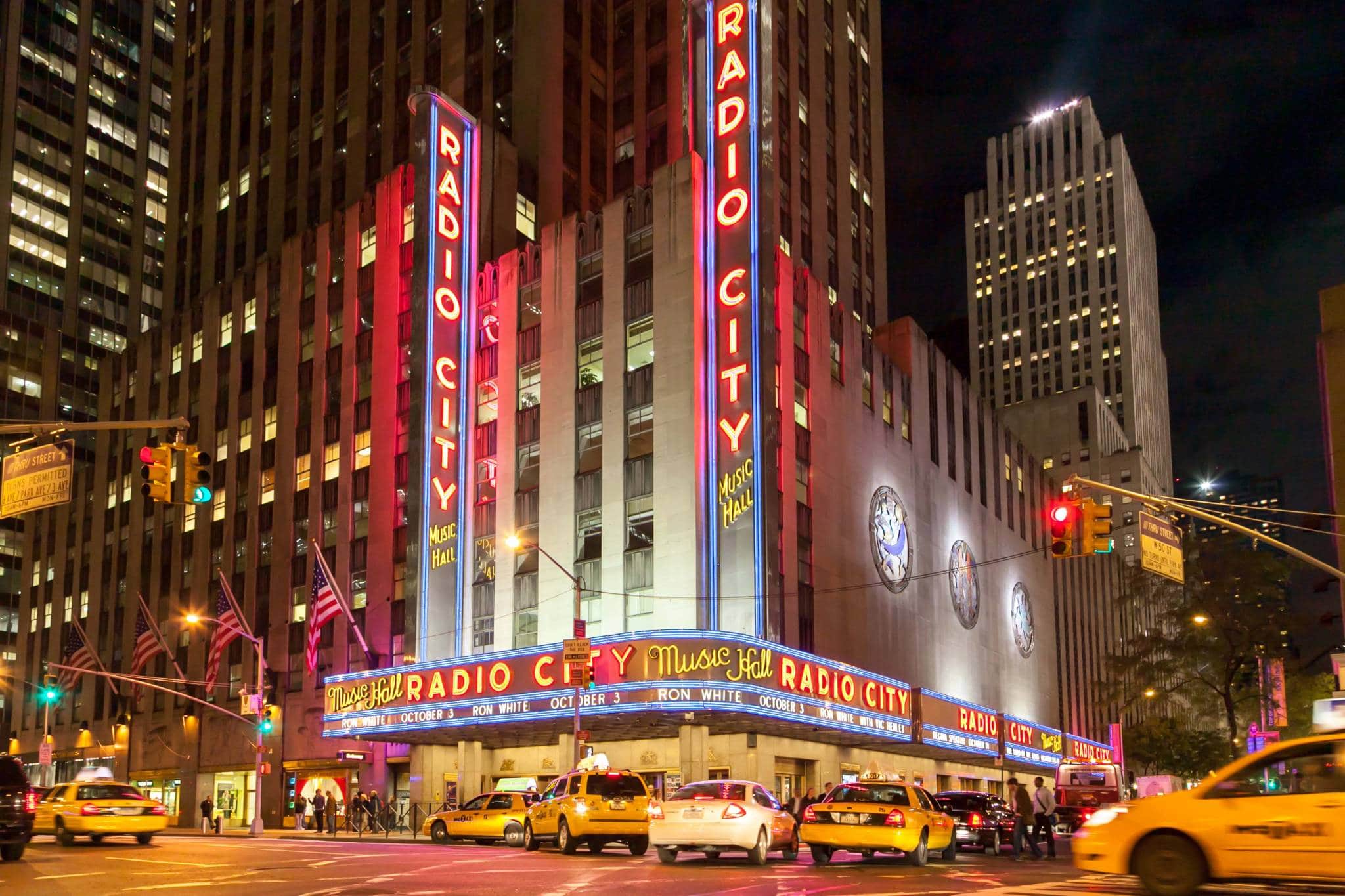 Radio City Music Hall, Manhattan, York, USA - Citytravelnyc